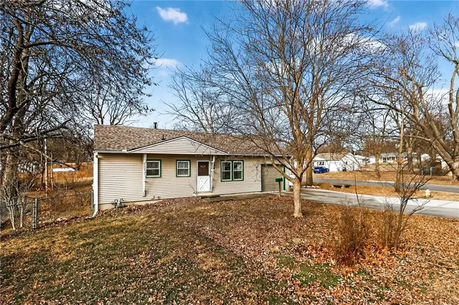 13300 10th Street, Grandview, MO 64030 - Image #3