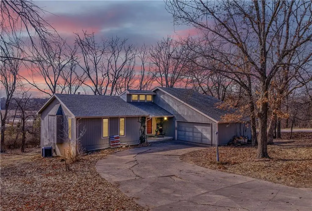 1028 Walnut Lane, Warrensburg, MO 64093 - Image #1