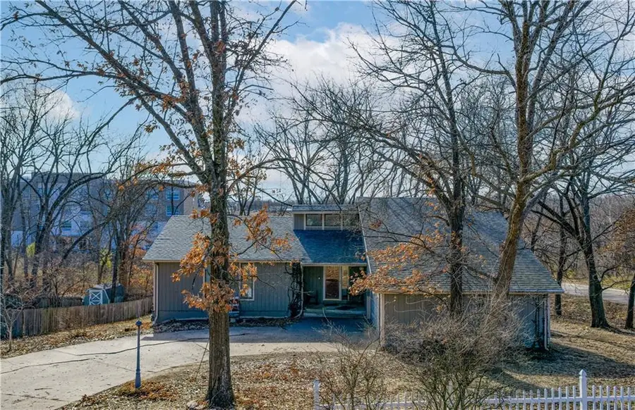 1028 Walnut Lane, Warrensburg, MO 64093 - Image #3