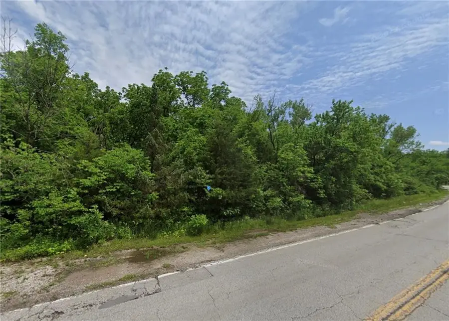 12801 Holmes Road, Kansas City, MO 64145 - Image #2