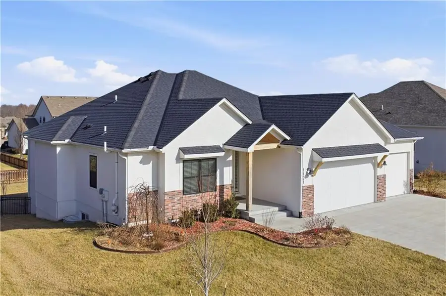 1121 SW Brookside Court, Lees Summit, MO 64064 - Image #2