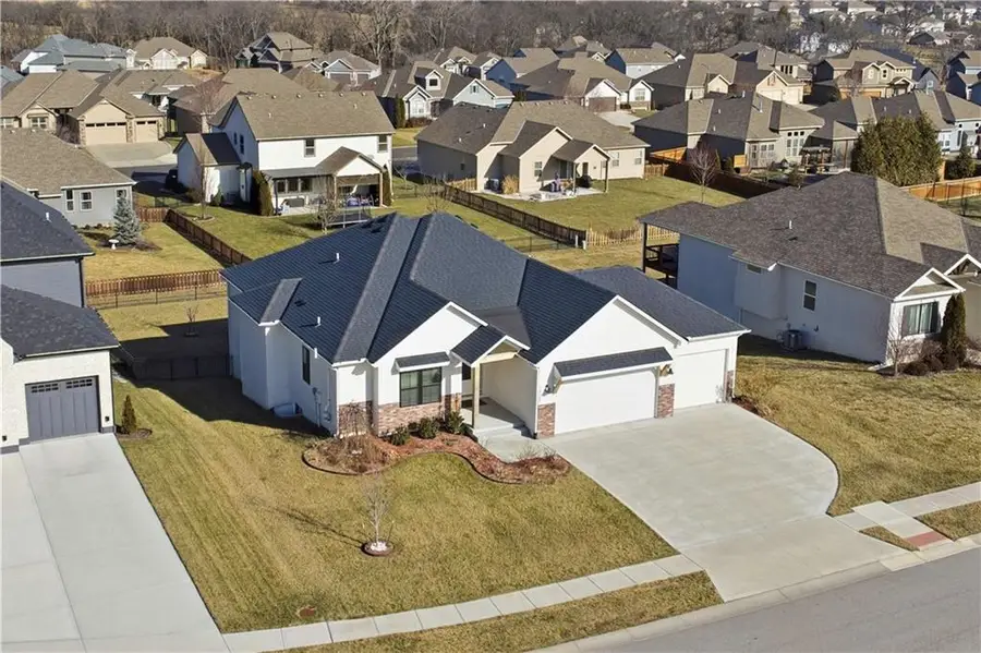 1121 SW Brookside Court, Lees Summit, MO 64064 - Image #3