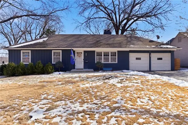 6319 Maple Drive, Mission, KS 66202