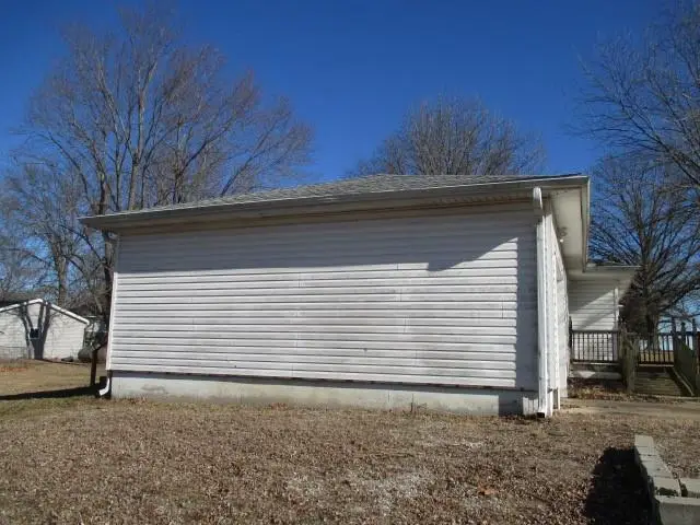 6501 E 32nd Street, Sedalia, MO 65301 - Image #2