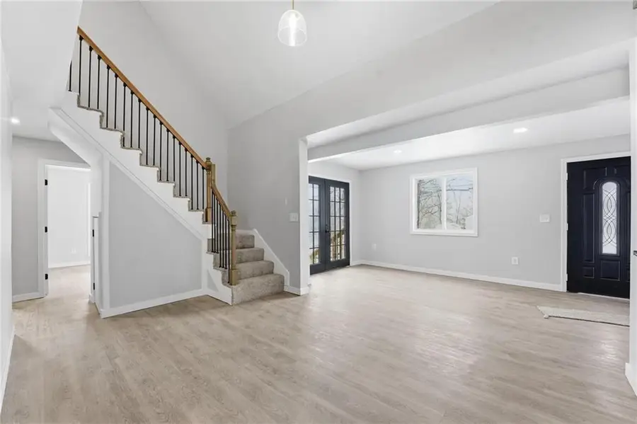 12007 E Alberta Street, Sugar Creek, MO 64054 - #3