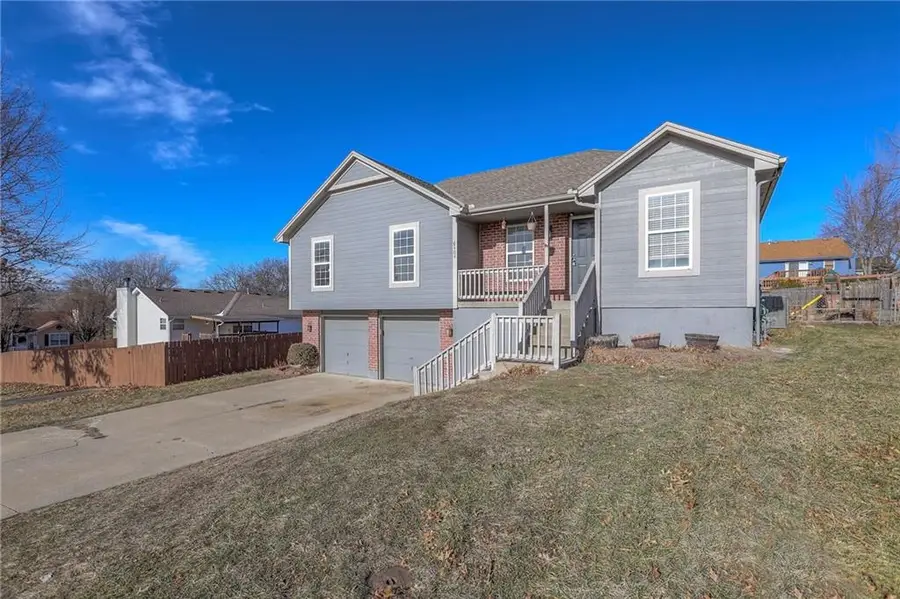18404 E Blackhawk Trail, Independence, MO 64056 - Image #2