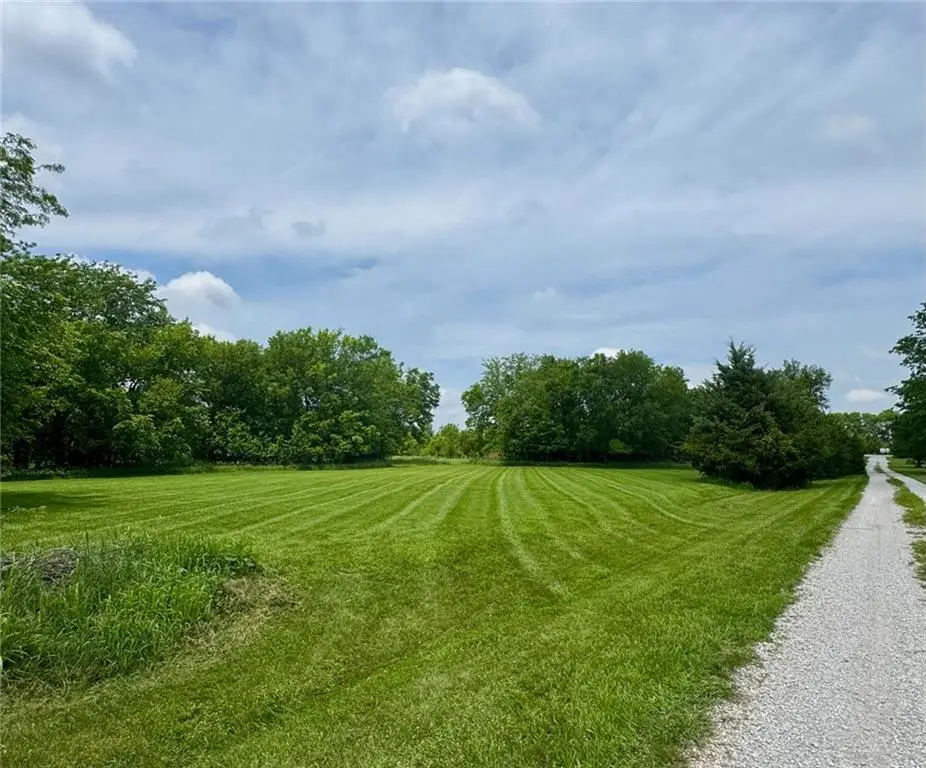 9, 13, 17 Texas Drive, Linn Valley, KS 66040 - Image #1