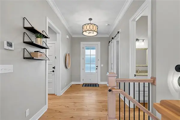 22275 W 98th Terrace, Lenexa, KS 66220