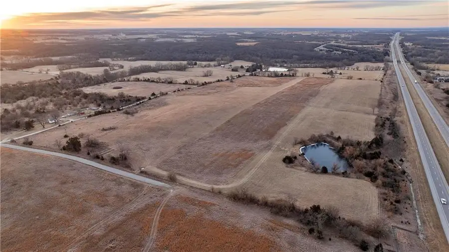 E 220th Lane Lane, Bethany, MO 64424 - Image #2