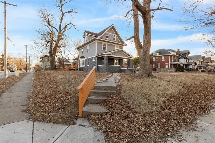 2961 Lockridge Avenue, Kansas City, MO 64128 - Image #3