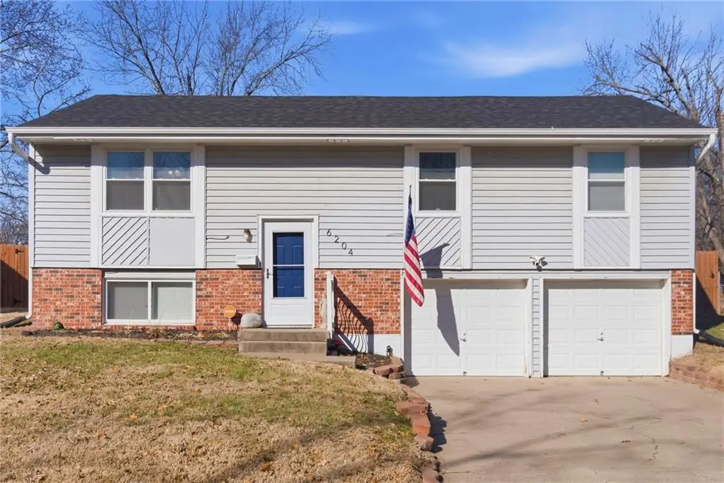 6204 E 140th Terrace, Grandview, MO 64030 - Image #1