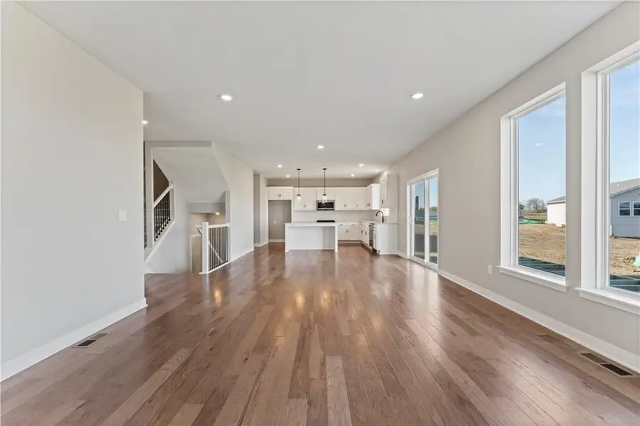 1505 SE Bailey Farms Parkway, Lees Summit, MO 64081 - Image #3