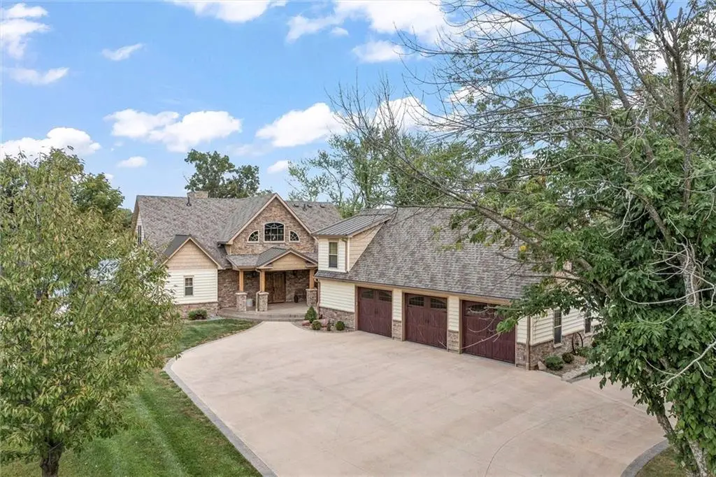 107 Harbor Point, Gallatin, MO 64640 - #1