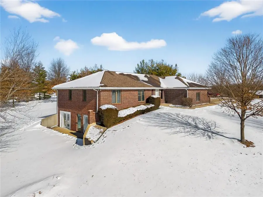 11618 Fishing River Road, Liberty, MO 64068 - #2