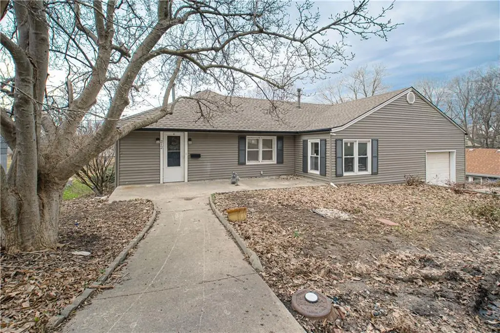 212 S High Street, Sugar Creek, MO 64054 - Image #1