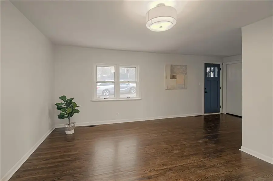 212 S High Street, Sugar Creek, MO 64054 - Image #3