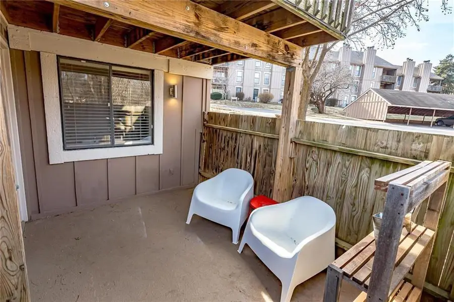 12722 W 110th Terrace, Overland Park, KS 66210 - Image #2