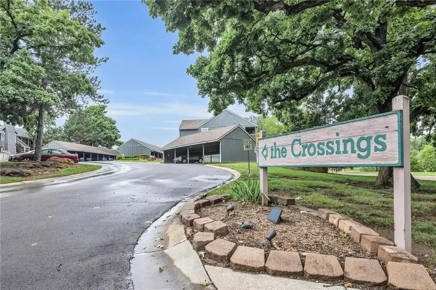 12722 W 110th Terrace, Overland Park, KS 66210 - Image #3