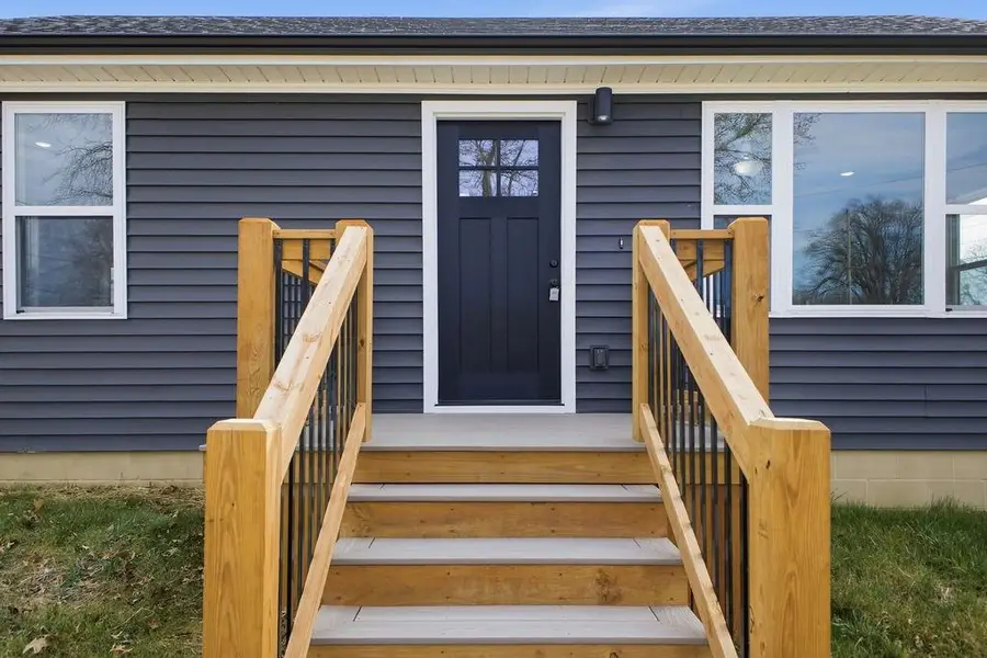 529 S 39th Street, Saint Joseph, MO 64506 - #2