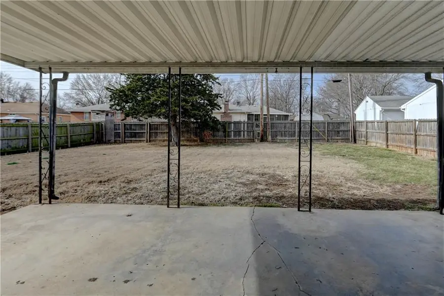 4116 S Delaware Avenue, Independence, MO 64055 - Image #2