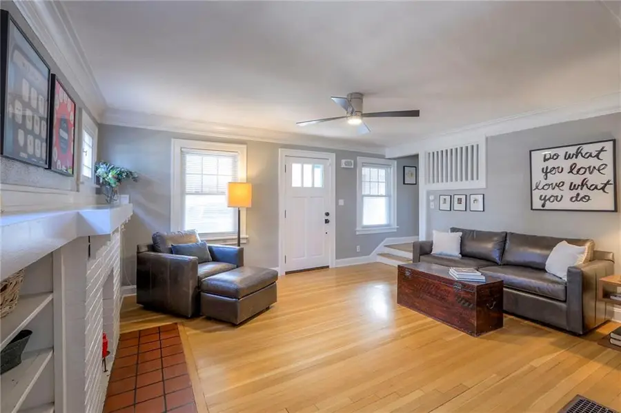 5828 Cherry Street, Kansas City, MO 64110 - #3