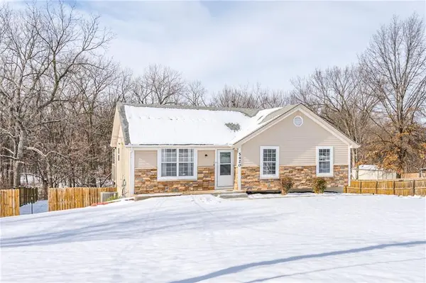 5420 N Randolph Road, Kansas City, MO 64119