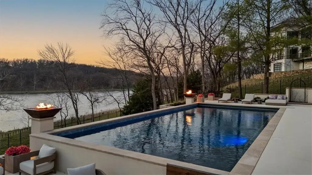 17040 S Highland Ridge Drive, Loch Lloyd, MO 64012 - #1