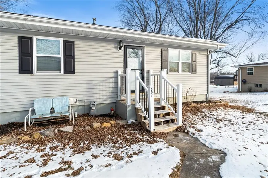 507 E Mill Street, Gallatin, MO 64640 - #2
