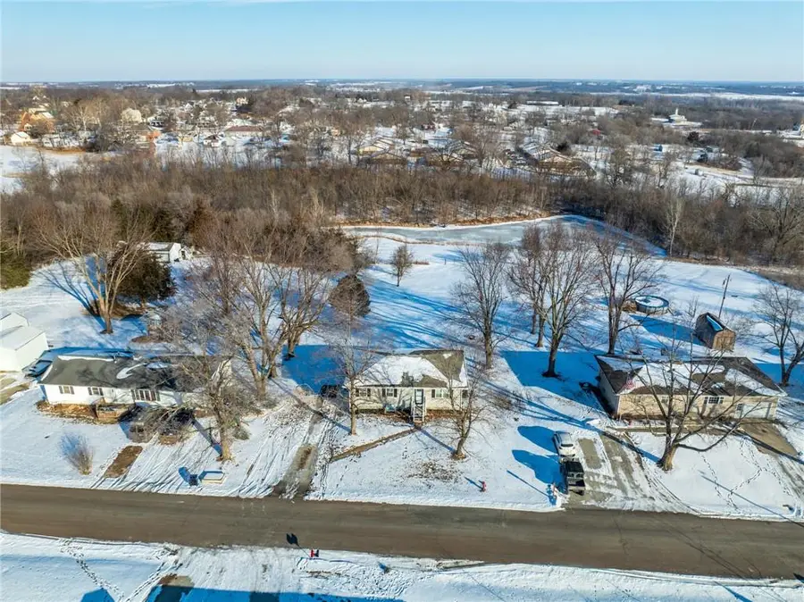 507 E Mill Street, Gallatin, MO 64640 - #3