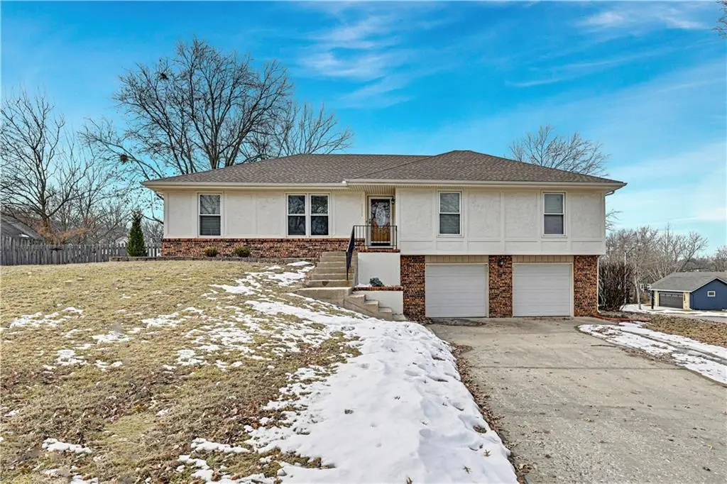 7330 Long Avenue, Shawnee, KS 66216 - #1