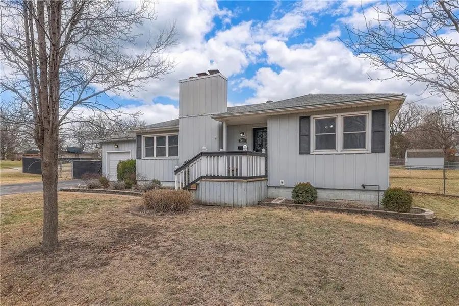 7401 Hardy Street, Overland Park, KS 66204 - #3