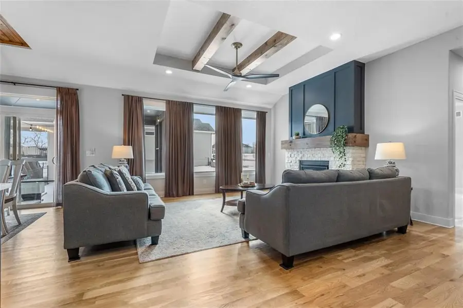 19485 W 202nd Street, Spring Hill, KS 66083 - Image #3