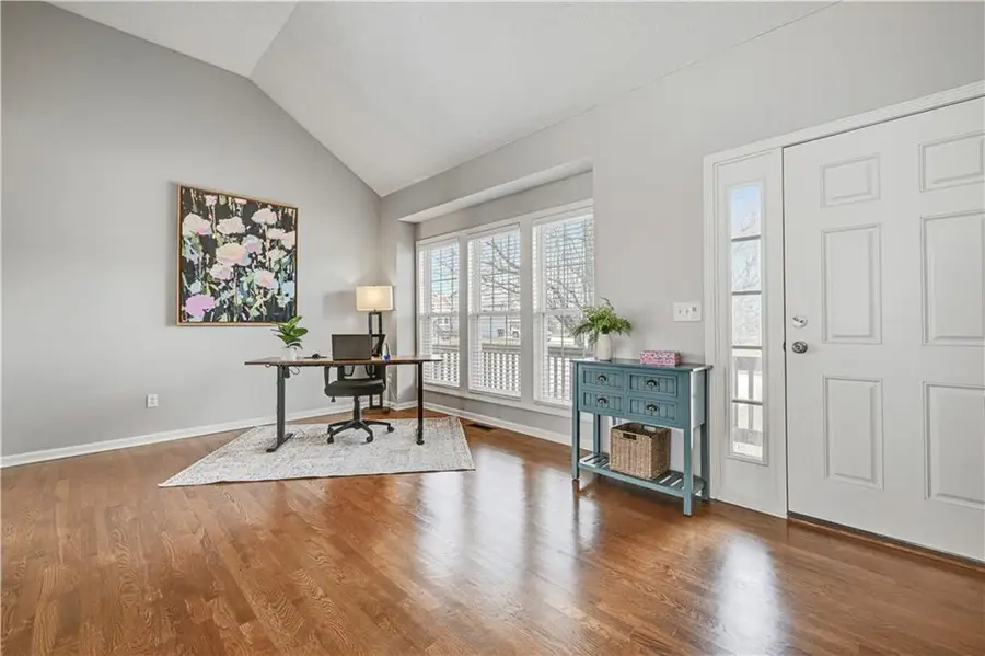 12112 S Redbud Lane, Olathe, KS 66061 - #2