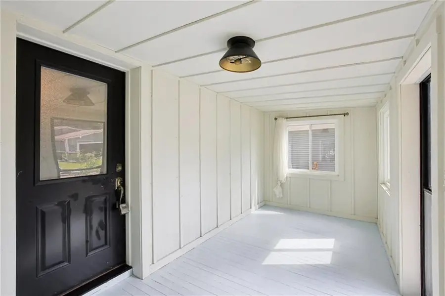 823 S Tremont Avenue, Ottawa, KS 66067 - Image #2