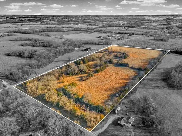 10155 Liv 233 Road, Chillicothe, MO 64601