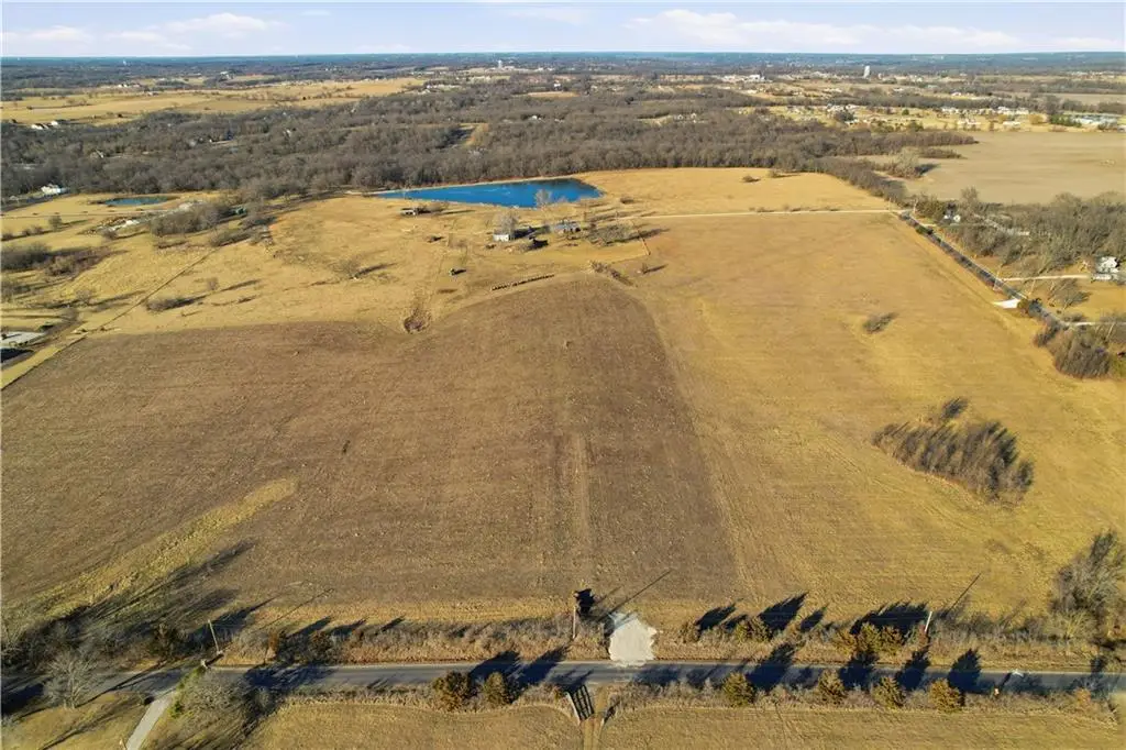 34506 E Stewart Road, Pleasant Hill, MO 64080 - Image #1