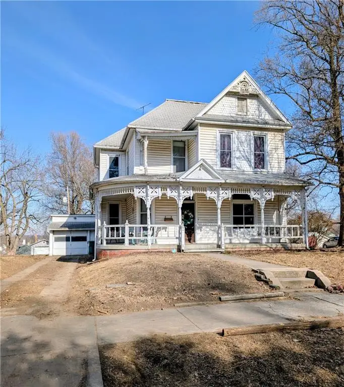 2711 Jackson Street, Saint Joseph, MO 64507 - #1