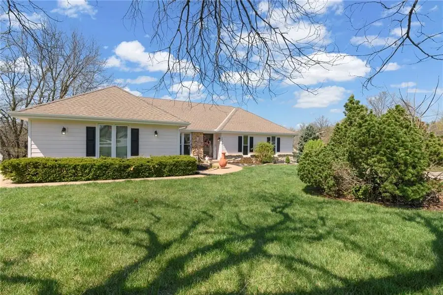 5730 Noland Road, Shawnee, KS 66216 - #2