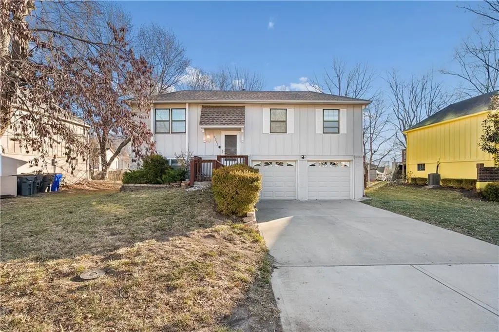 12925 S Brougham Drive, Olathe, KS 66062 - Image #1