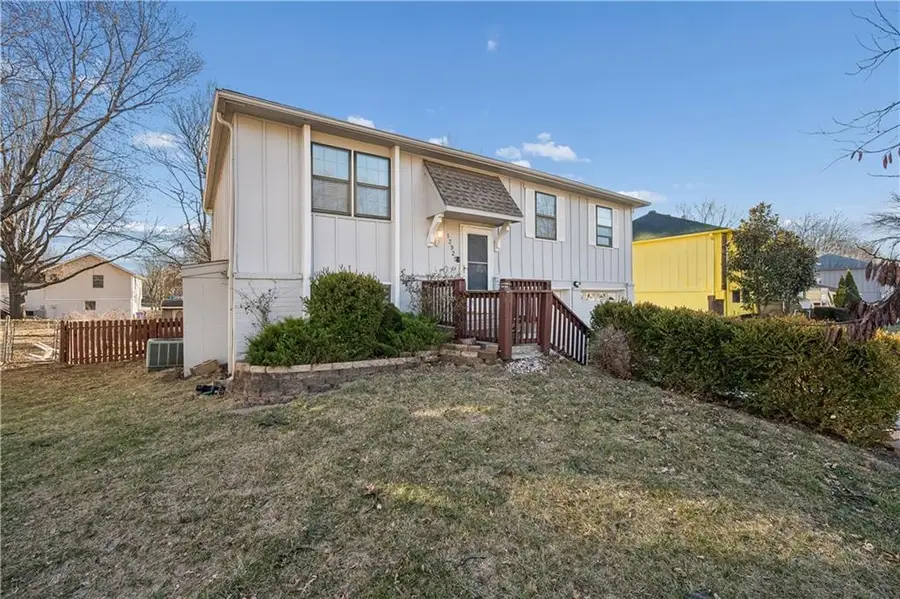 12925 S Brougham Drive, Olathe, KS 66062 - Image #2