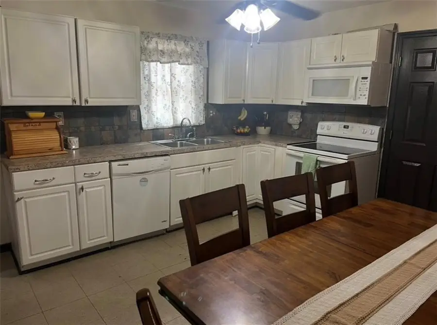 412 N Garner Street, Lawson, MO 64062 - Image #2