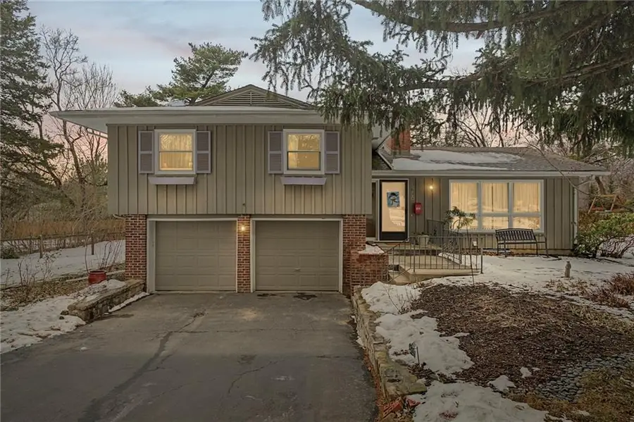 9600 Belinder Road, Leawood, KS 66206 - Image #2