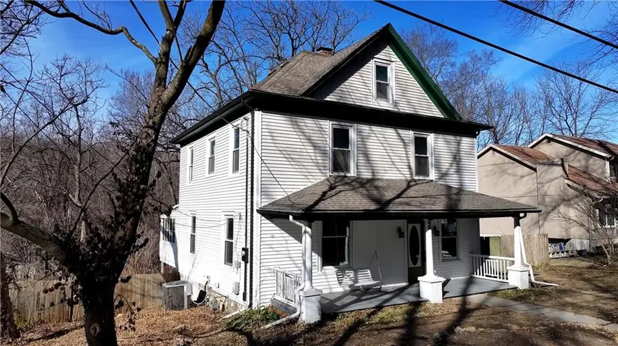 400 West Street, Parkville, MO 64152 - #2