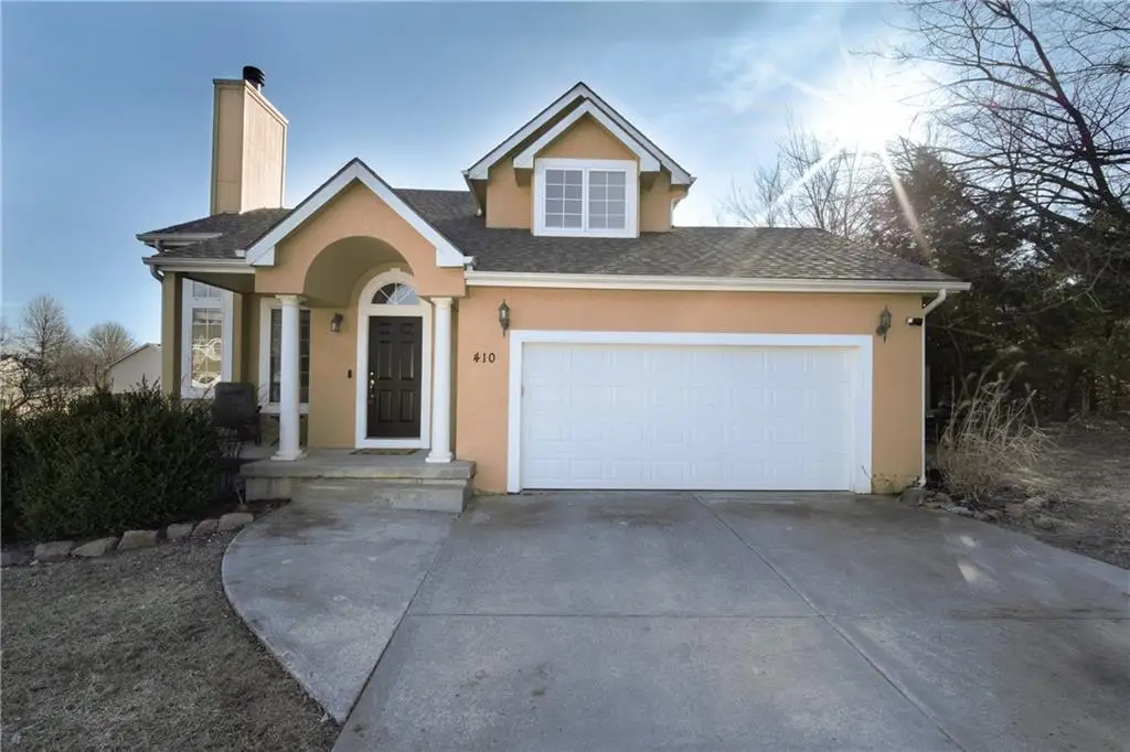 410 Myers Drive, Tonganoxie, KS 66086 - Image #1