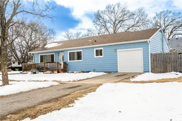 819 7th Street, Baldwin City, KS 66006