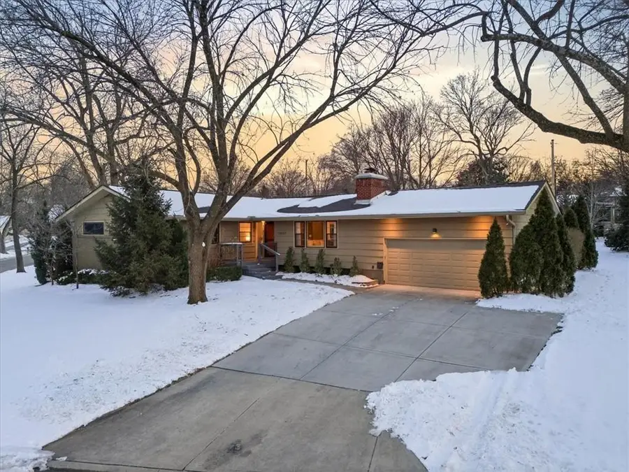 3003 W 82nd Terrace, Leawood, KS 66206 - Image #3