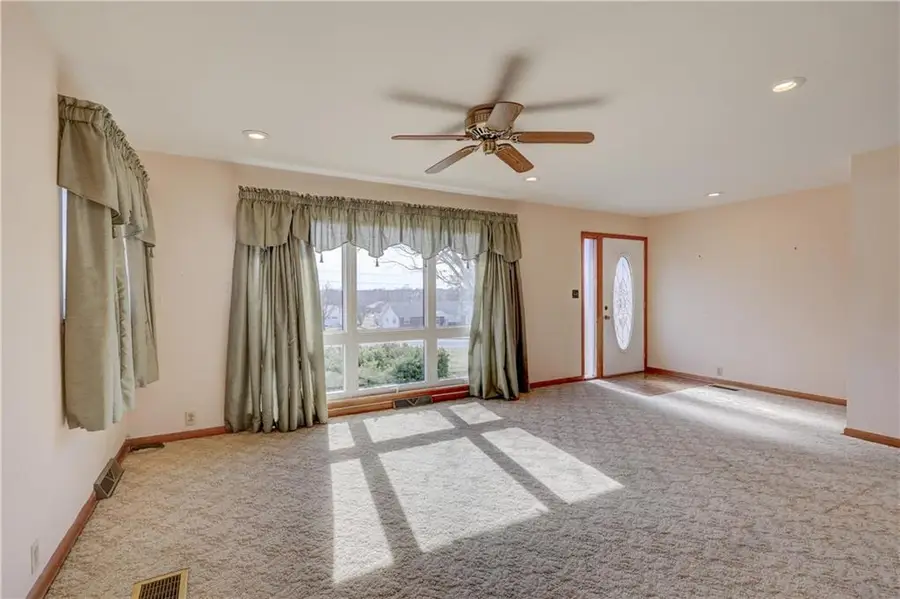 2833 W 26th Street, Joplin, MO 64801 - Image #3