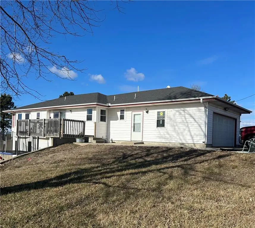 18541 S Stanley Road S, Overbrook, KS 66524 - Image #1