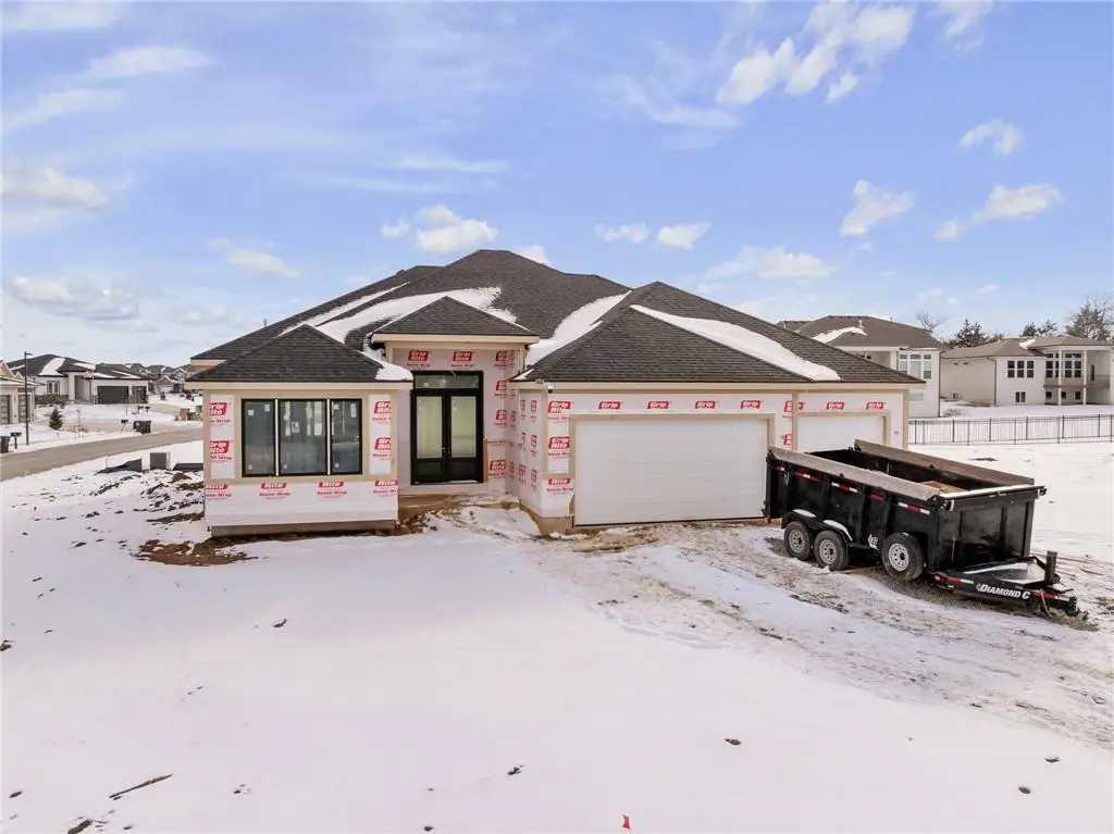 8996 Shady Bend Road, Lenexa, KS 66227 - #1