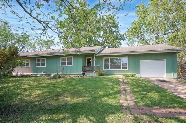 409 Corral Drive, Belton, MO 64012